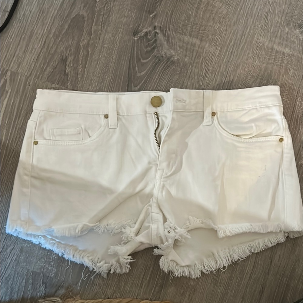 🌺BOGO🌺 Blank NYC White Distressed Jean Shorts